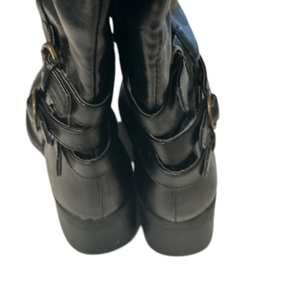 Two toned Black and brown faux leather knee high boots, size 6.5 with buckles. - Picture 6 of 8